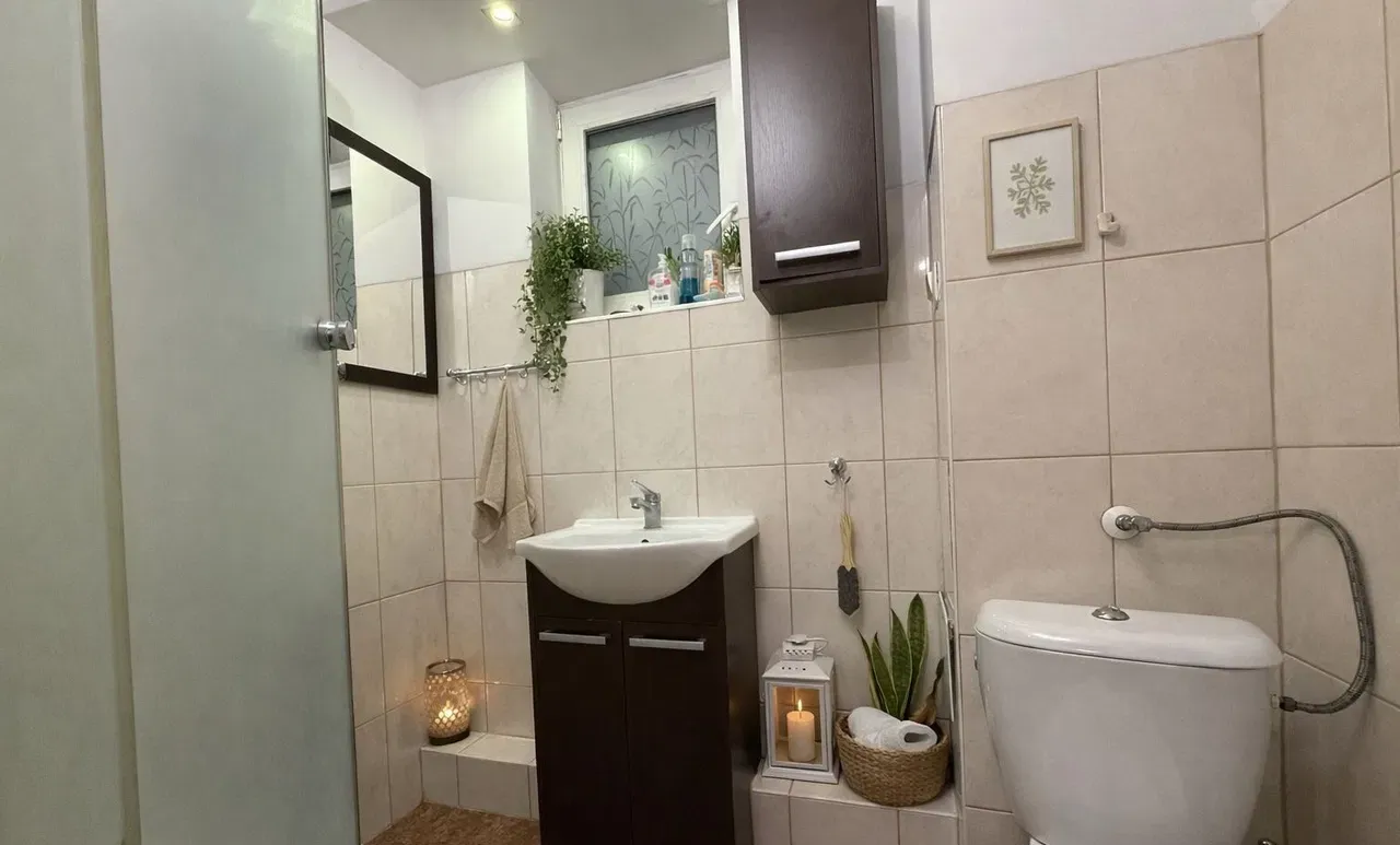 Single room with balcony– City Center of Warsaw, Emilii Plater 47 - zdjęcie 4