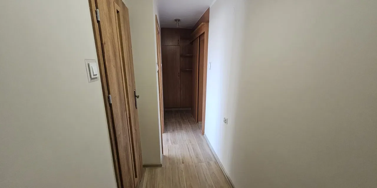 Dwupokojowe mieszkanie z balkonem i piwnicą - zdjęcie 4