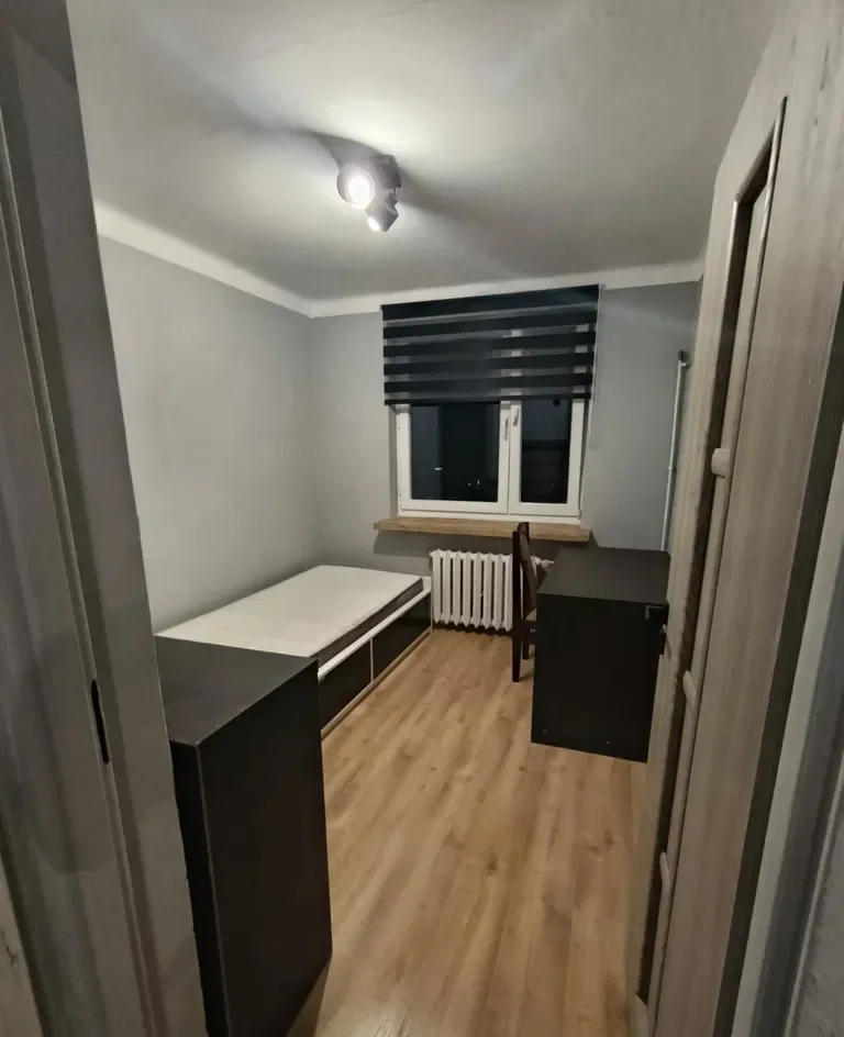 Do wynajęcia mieszkanie / 4 pokoje od lipca - zdjęcie 5