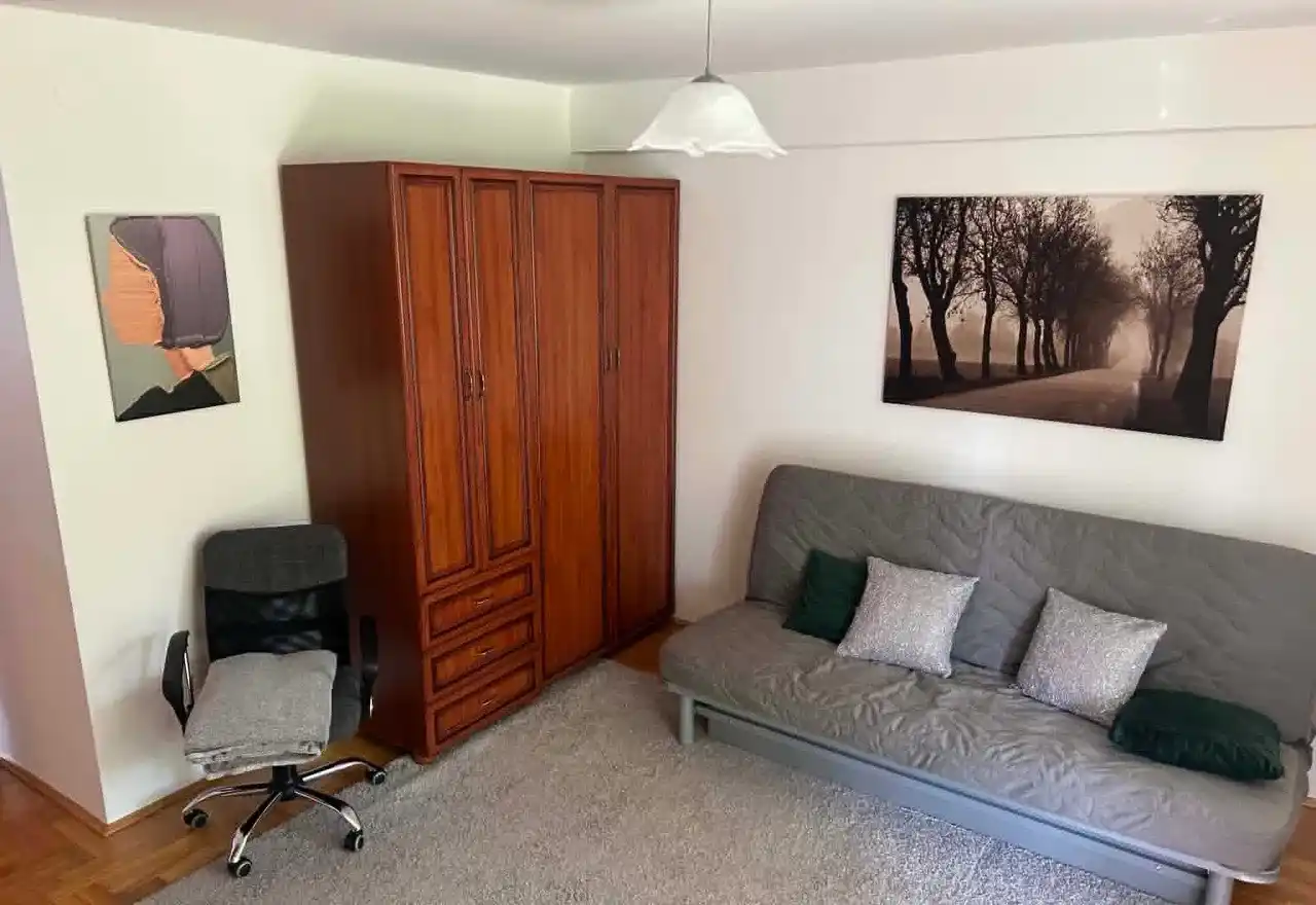 Kawalerka 45 m² w Krakowie (Borek Fałęcki)