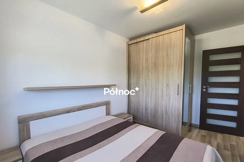 3-pokojowe w pełni umeblowane mieszkanie - zdjęcie 7