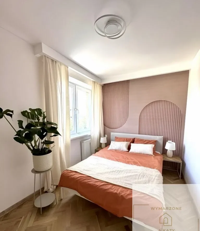 Nowoczesne mieszkanie 45 m² z klimatyzacją, balkonem, garażem i komórką - zdjęcie 5