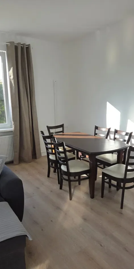 Duża kawalerka Jaworowa 3 - zdjęcie 2