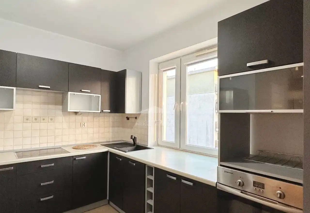 Mieszkanie na wynajem, 2 pokoje umeblowane, balkon, winda. - zdjęcie 6