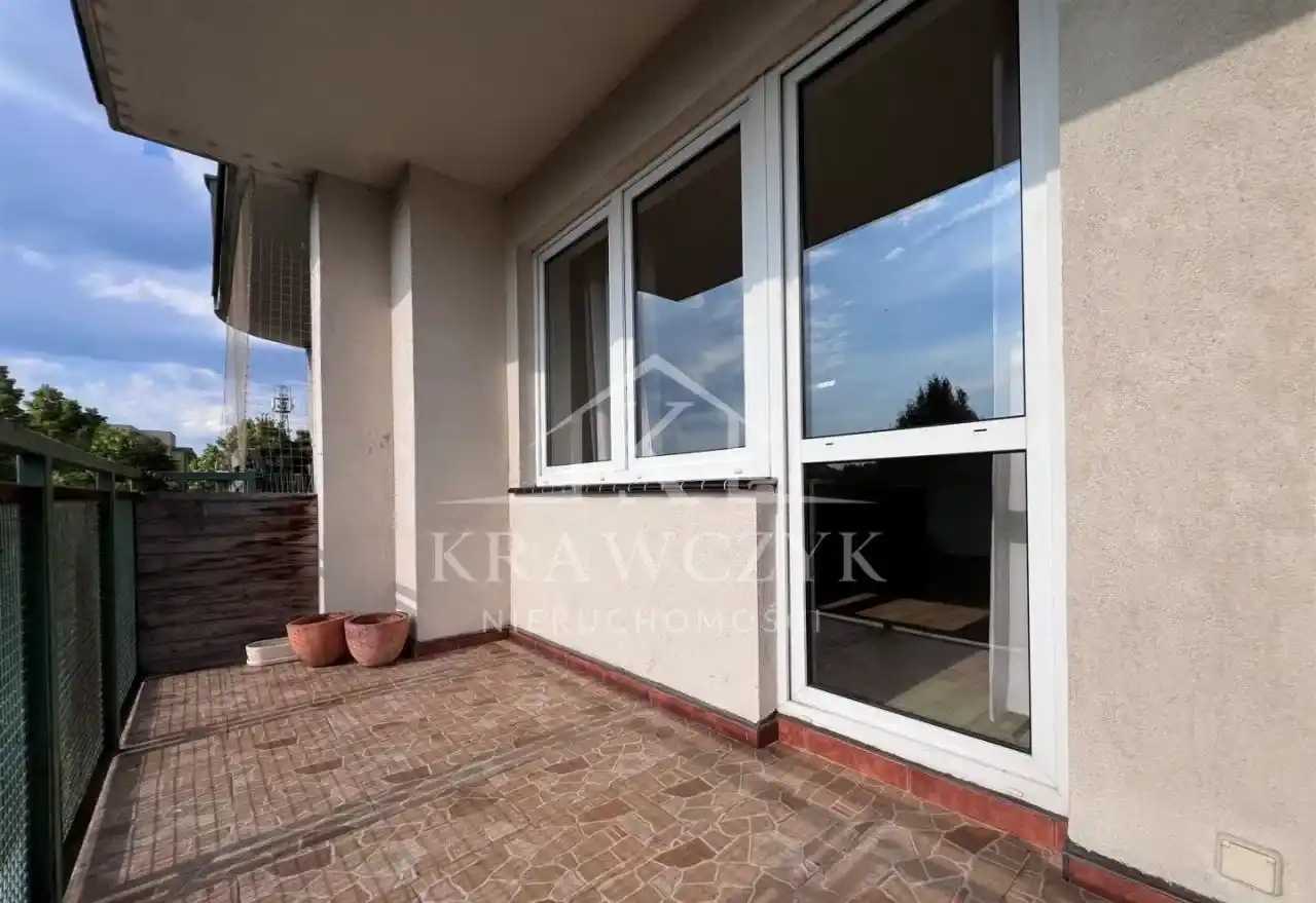 2 pokoje, duży balkon. - zdjęcie 10