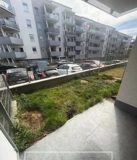 Komfortowe mieszkanie z ogródkiem w Szczecinie - zdjęcie 3