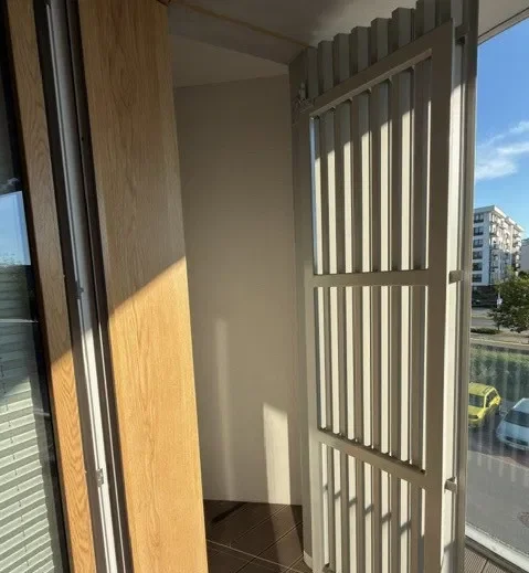 2-pokojowe mieszkanie z loggią w Krakowie - zdjęcie 10