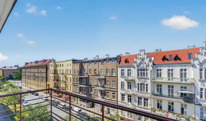 Przytulna kawalerka w centrum z balkonem! - zdjęcie 8