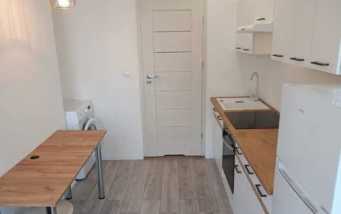 *Wynajmę nowoczesną kawalerkę w centrum, brak prowizji- ul. Matejki 4 - zdjęcie 4