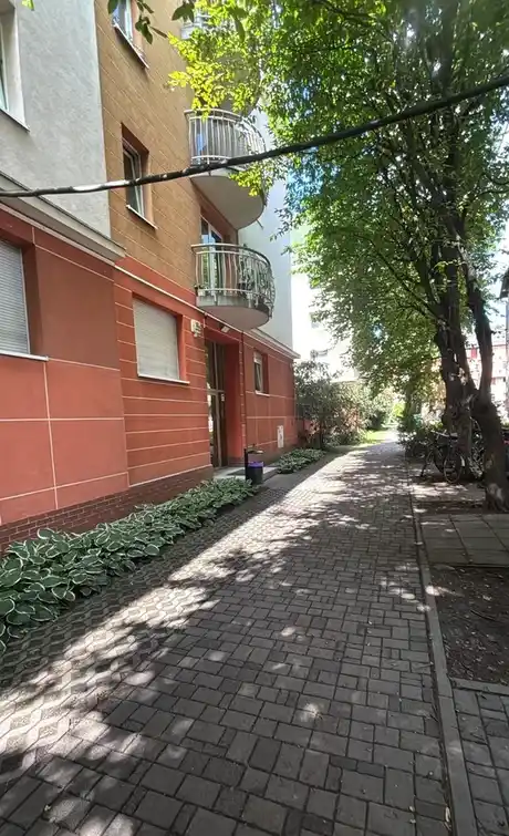 Wynajmę kawalerkę we Wrocławiu ul. Deszczowa 18 - zdjęcie 2