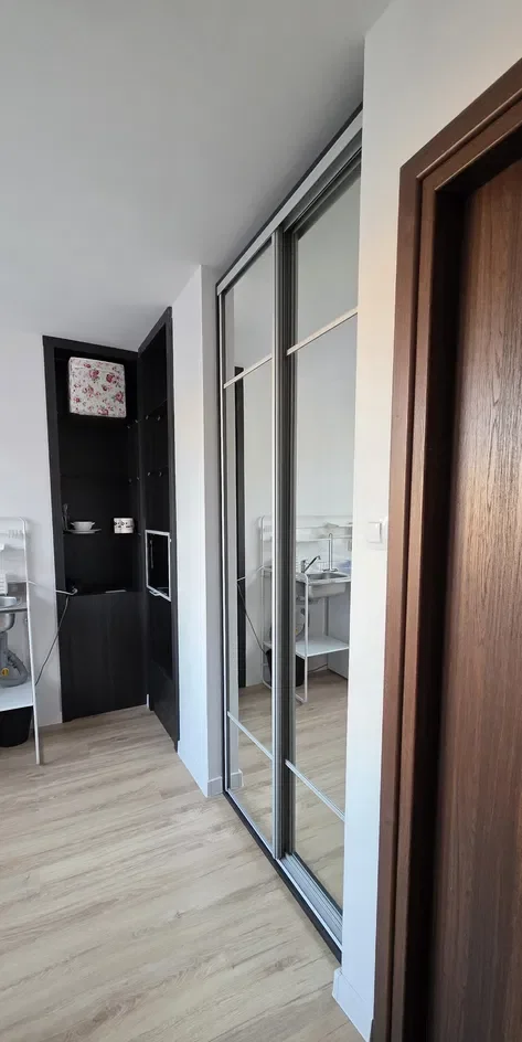 Wynajmę pokój z aneksem kuchennym  Wszystkie Opłaty w Cenie Centrum - zdjęcie 2