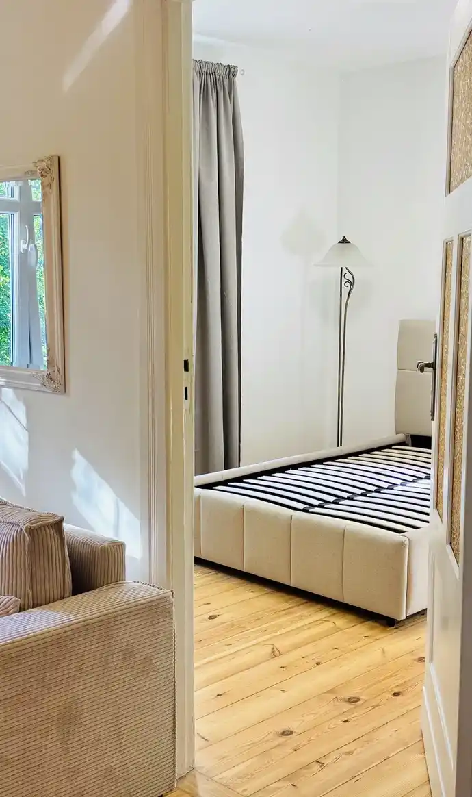 Apartament dwu-pokojowy w Wilii Miejskiej w Parku Sołackim - zdjęcie 9