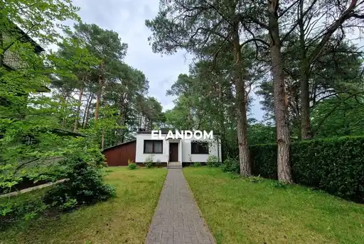 Domek z ogrodem w Józefowie w cenie kawalerki