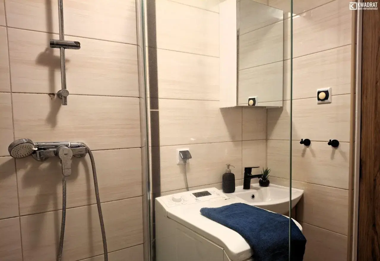 Czteropokojowe mieszkanie na Czechowie/70 m2 - zdjęcie 9