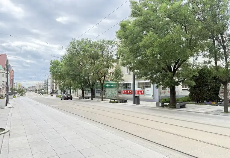 Kawalerka w centrum- parter. Bez żadnych prowizji. - zdjęcie 9
