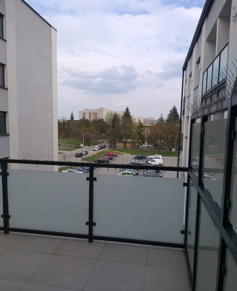 65 m2 mieszkanie (2 pokoje aneks kuchenny) balkon, centrum Stalowa Wola - zdjęcie 3