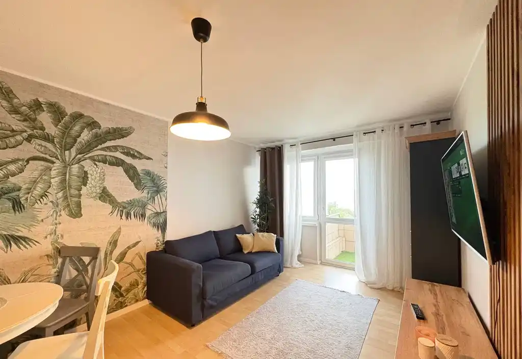 2 pokoje | Oddzielna kuchnia | Balkon | Zielony Mokotów, ul.Bacha 10