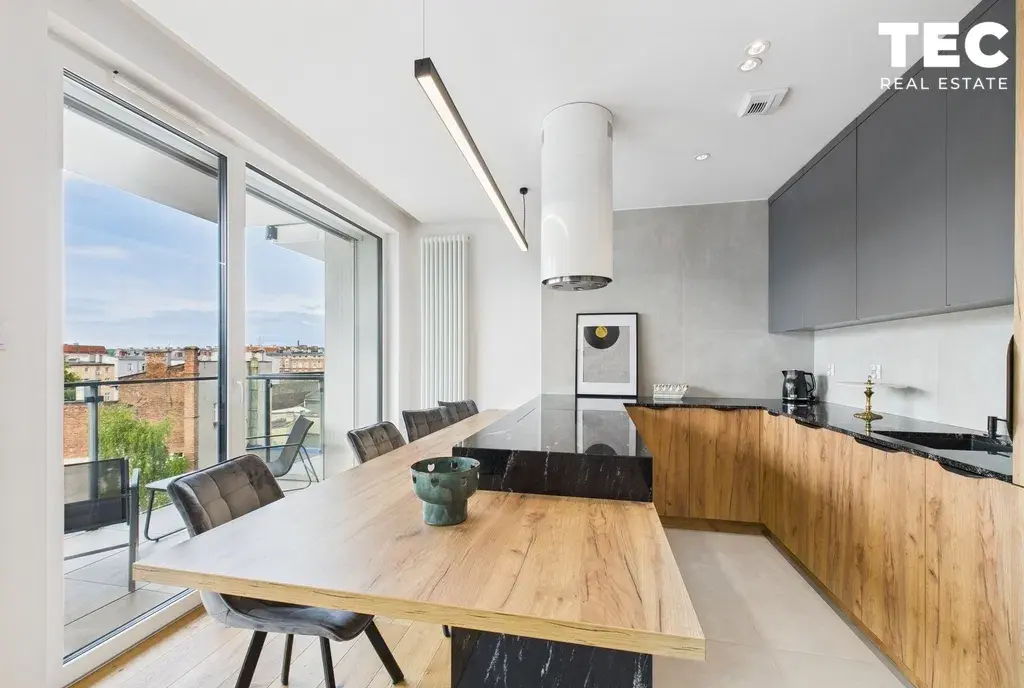 Dom przy Filharmonii | Opolska 10 |  duży balkon - zdjęcie 9