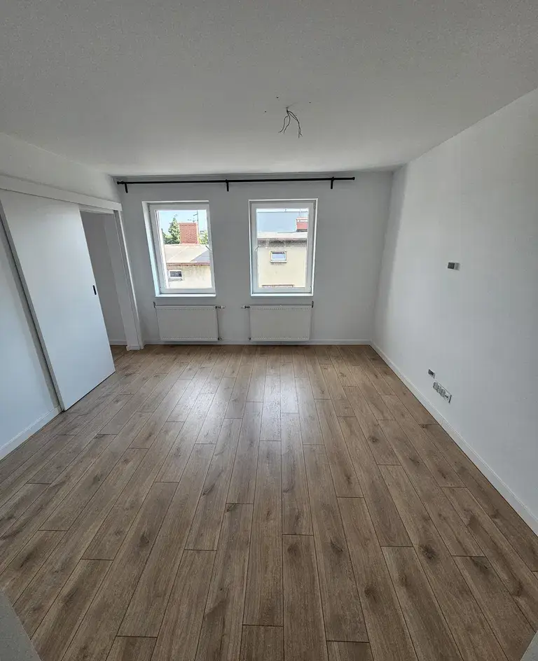 Przestronne mieszkanie z prywatnym miejscem w Centrum Piekar Śląskich - zdjęcie 5
