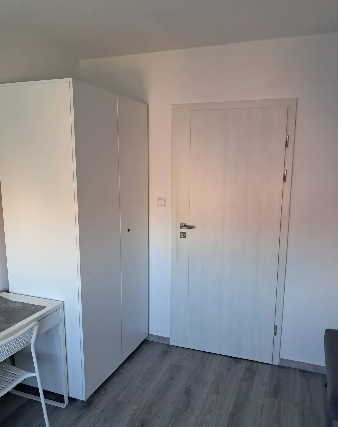 Pokój na wynajem w Śródmieściu z wyposażeniem - zdjęcie 6