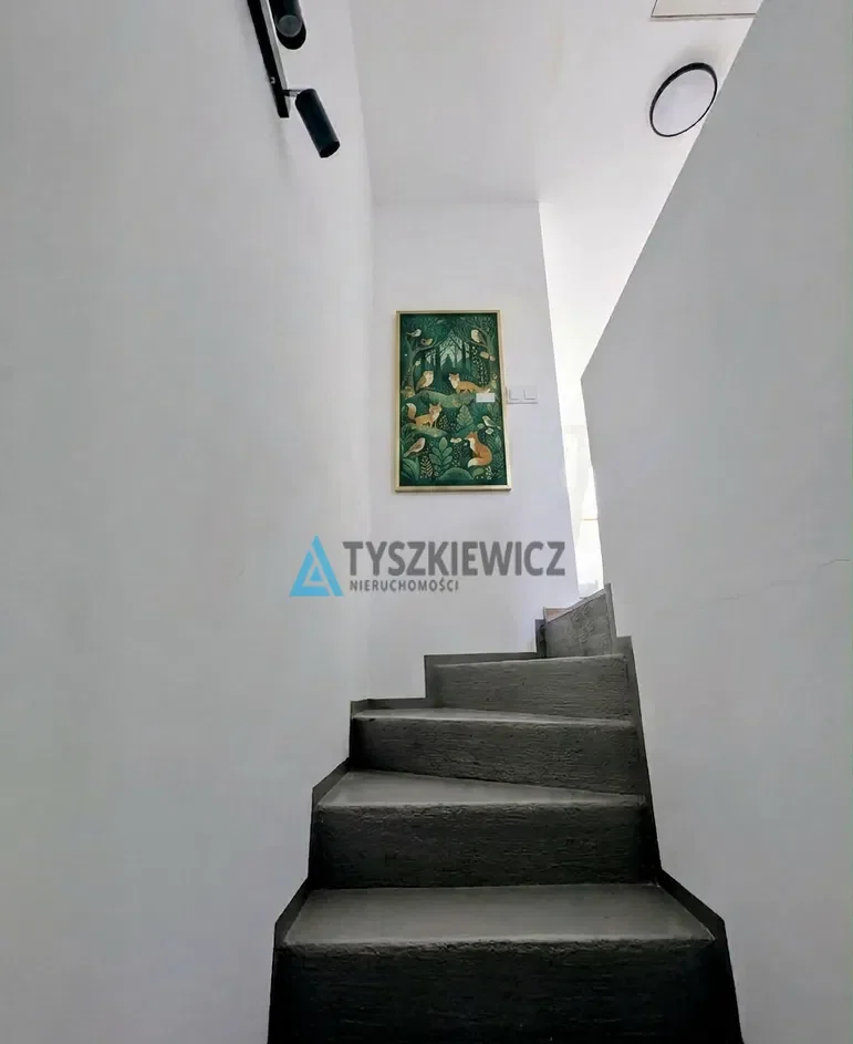 2 pokoje, wygodne i nowoczesne, las za oknem - zdjęcie 7