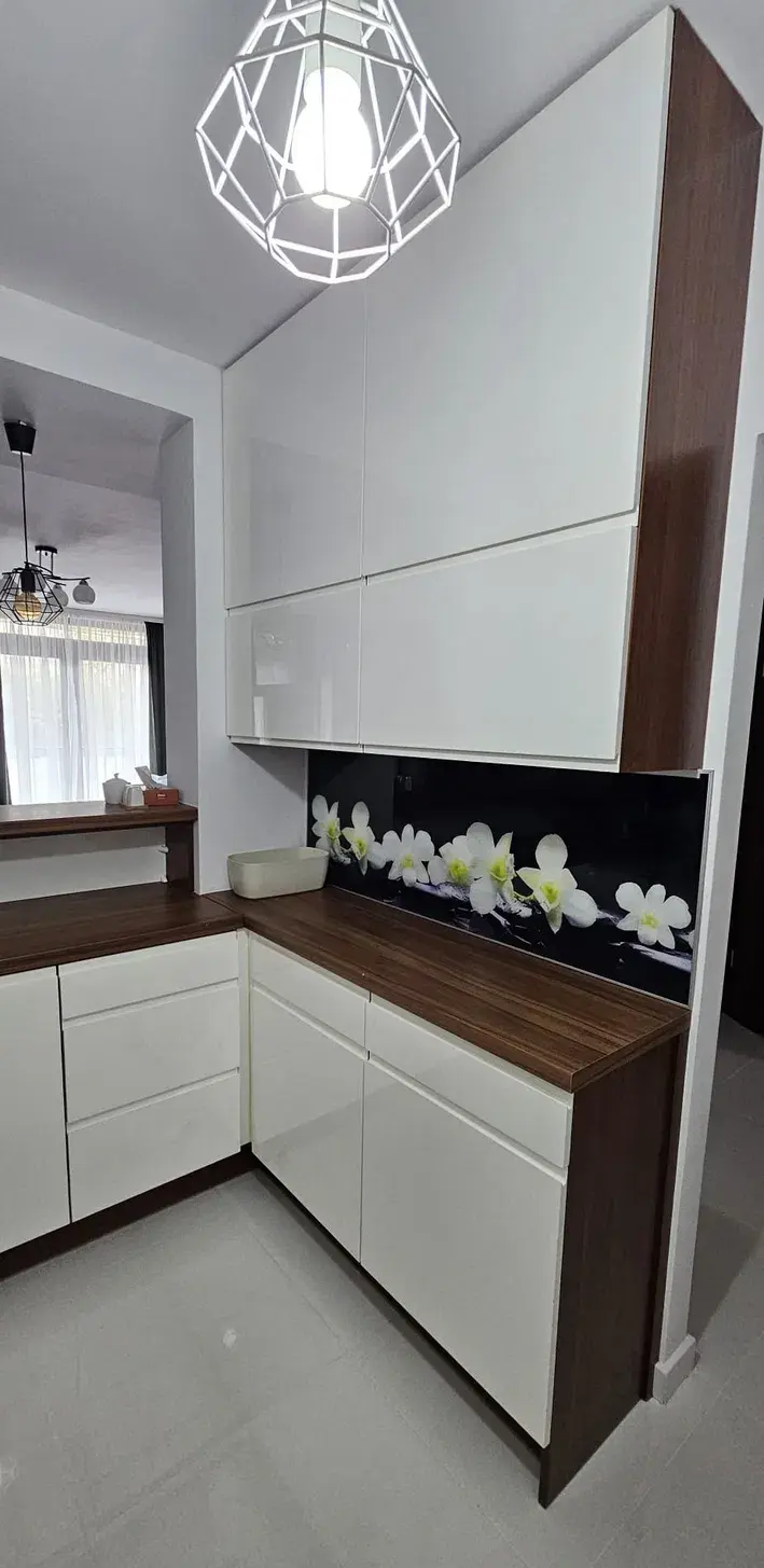 Mieszkanie 2 pok, balkon, garaż - zdjęcie 10