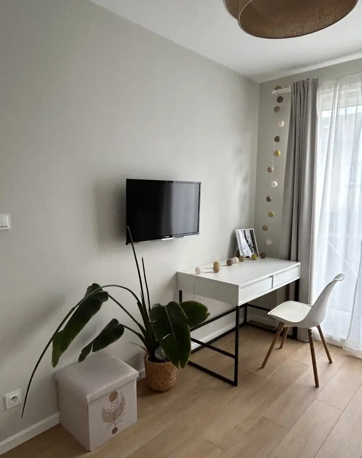 Pierwszy najem, 2-pok + balkon, klimatyzacja, praca zdalna 2 biurka - zdjęcie 7
