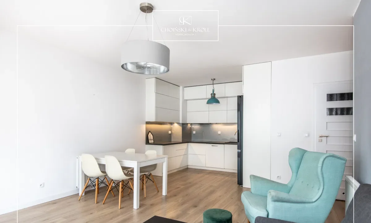 Duży Balkon | Przestronny Salon | 2 Pokoje - zdjęcie 5