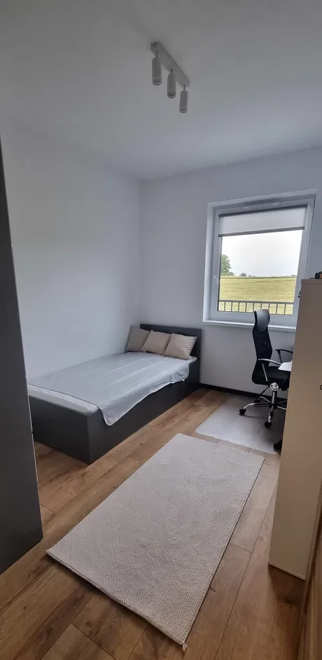 Pokój 10 m² w nowym Mieszkaniu, wysoki standard, klimatyzacja - Rocha