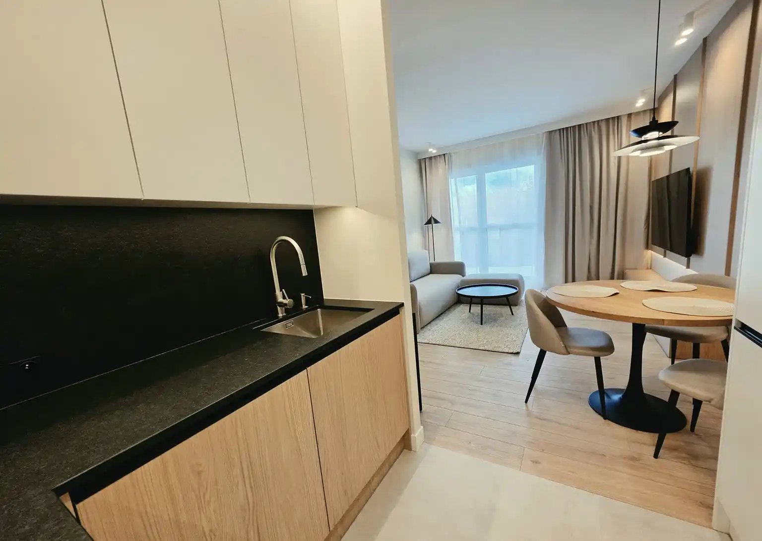 Nowy 2 pokojowy apartament 42m2 / Wysoki standard / Pierwszy najem - zdjęcie 9