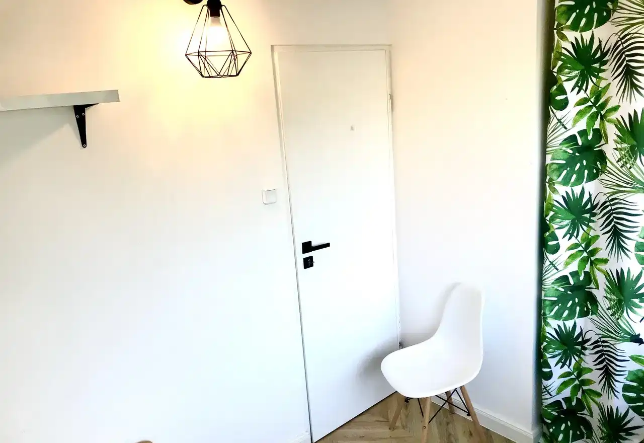 Piękny pokój w centrum, 3 łazienki, blisko UM, bez agencji, od lipca - zdjęcie 3