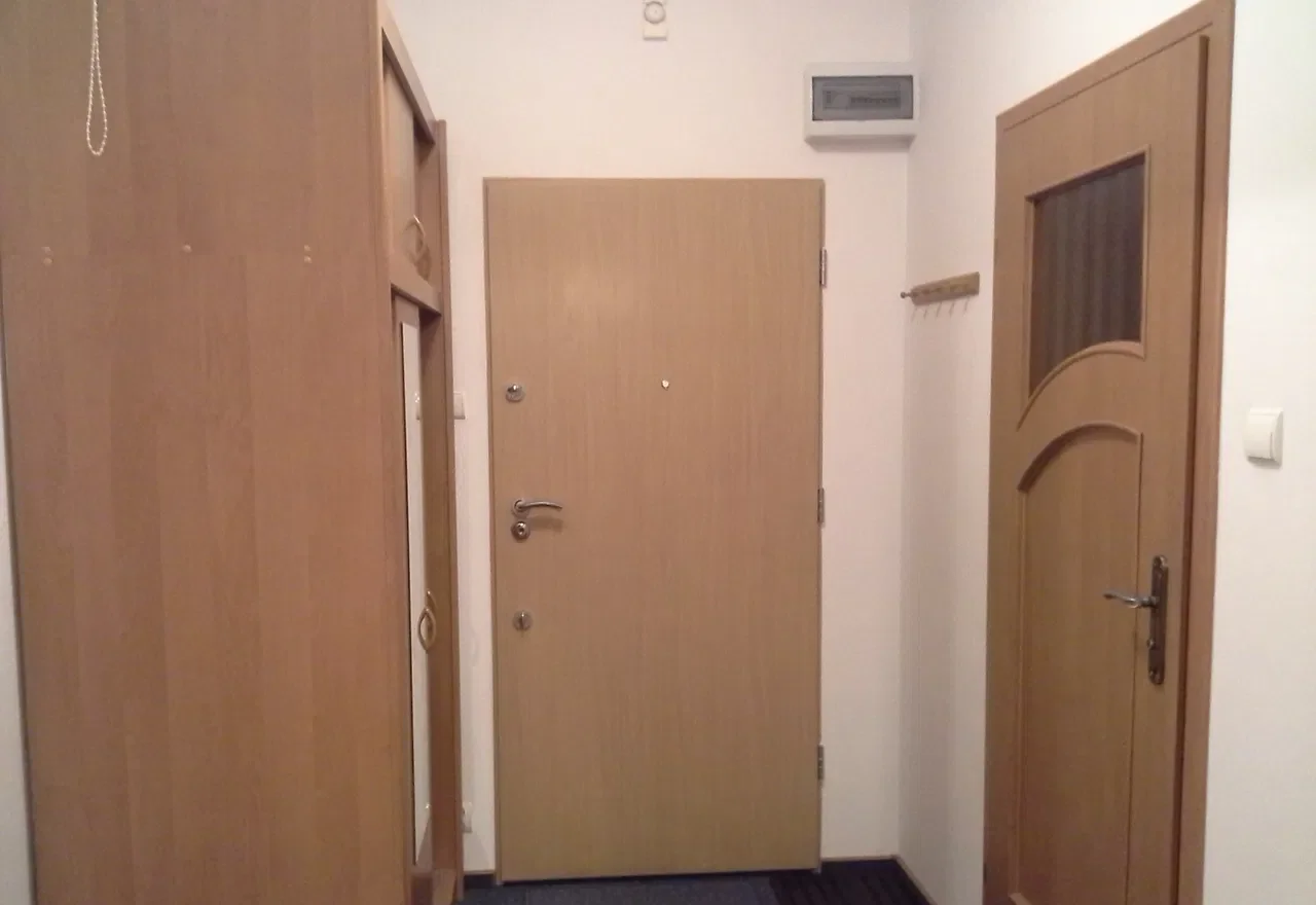 Do wynajęcia mieszkanie 2 pokojowe 40 m2 ul. Płaszowska Kraków - zdjęcie 5