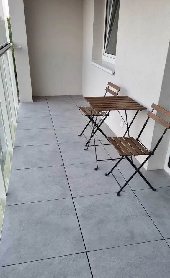 Nowy pokój  z balkonem od już przy Al. Sikorskiego 7  Mokotów blisko  SGGW VISTULA - zdjęcie 5