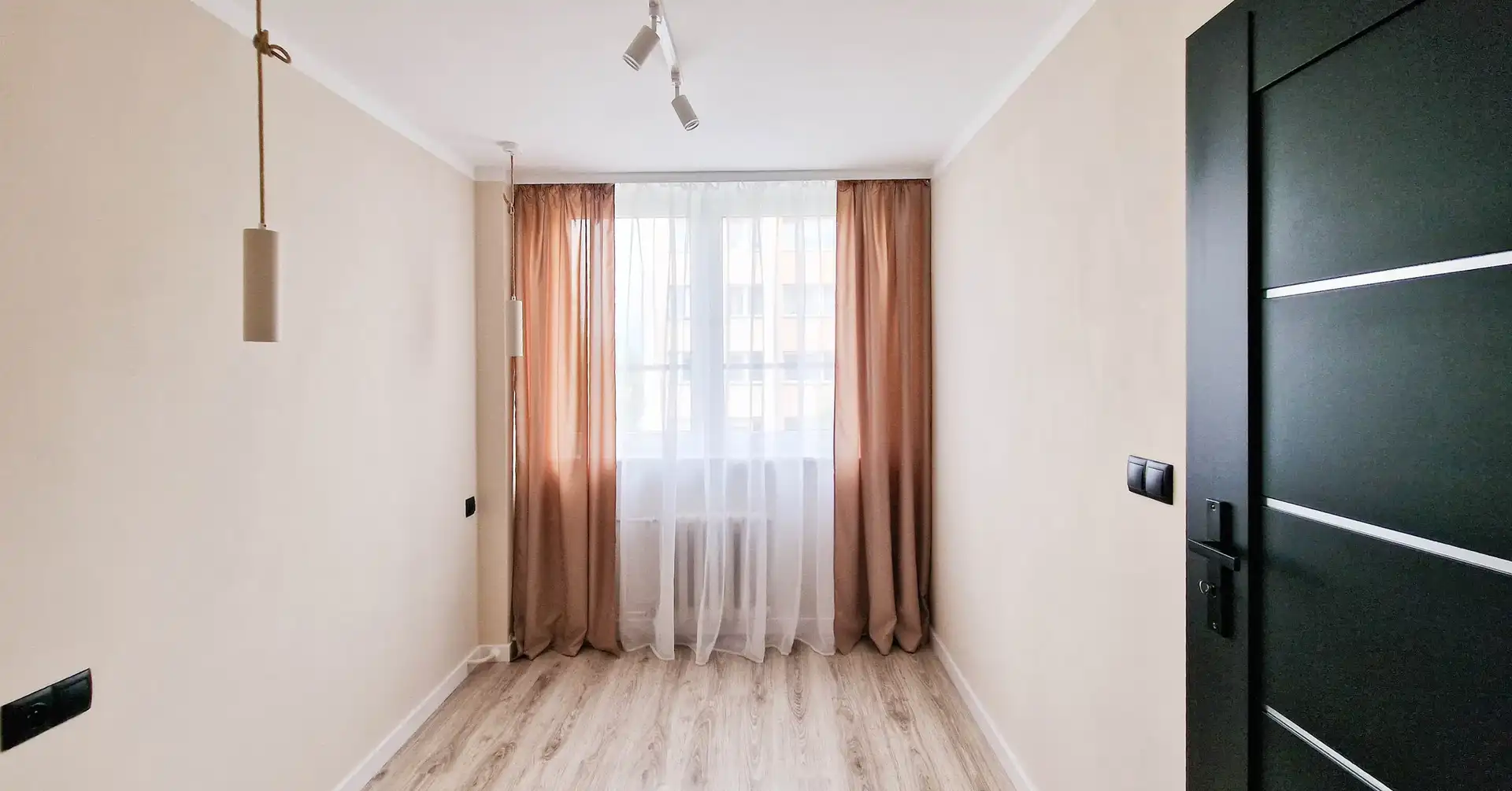 Staszów ul. Wschodnia, wynajmę piękne mieszkanie 38m2, 3pokoje - zdjęcie 8