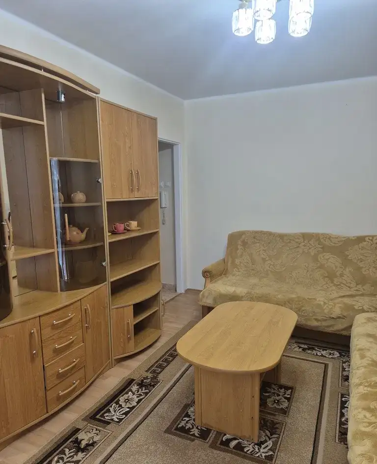 PILNIE wynajmę kawalerkę na Antoniukowskiej - po remoncie - zdjęcie 2
