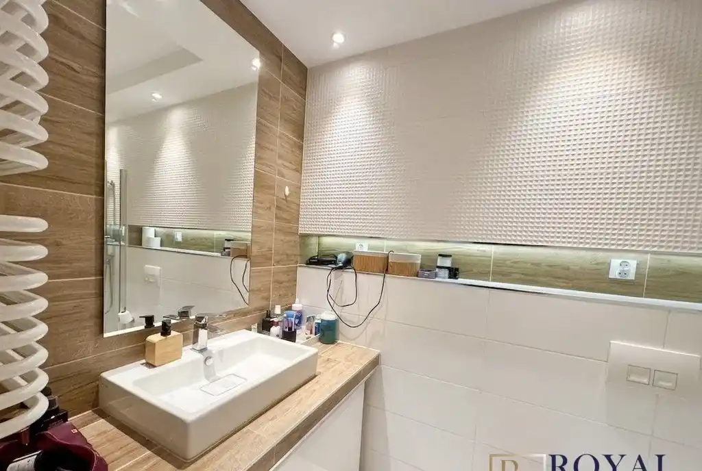 Mieszkanie na wynajem 34 m2, oś. SkyRes - zdjęcie 7