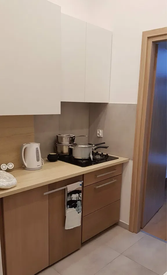 Sępa-Szarzyńskiego 30 (Grunwald), pokój 1-os. od lipca - zdjęcie 2