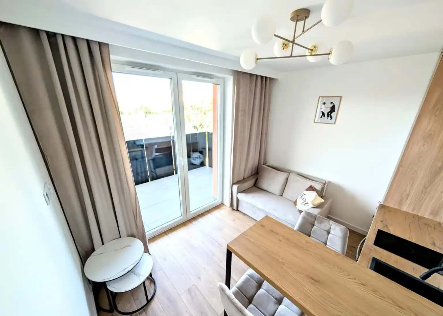 Nowe, piękne 2 pokoje, ogromny balkon, parking, blisko centrum - zdjęcie 6