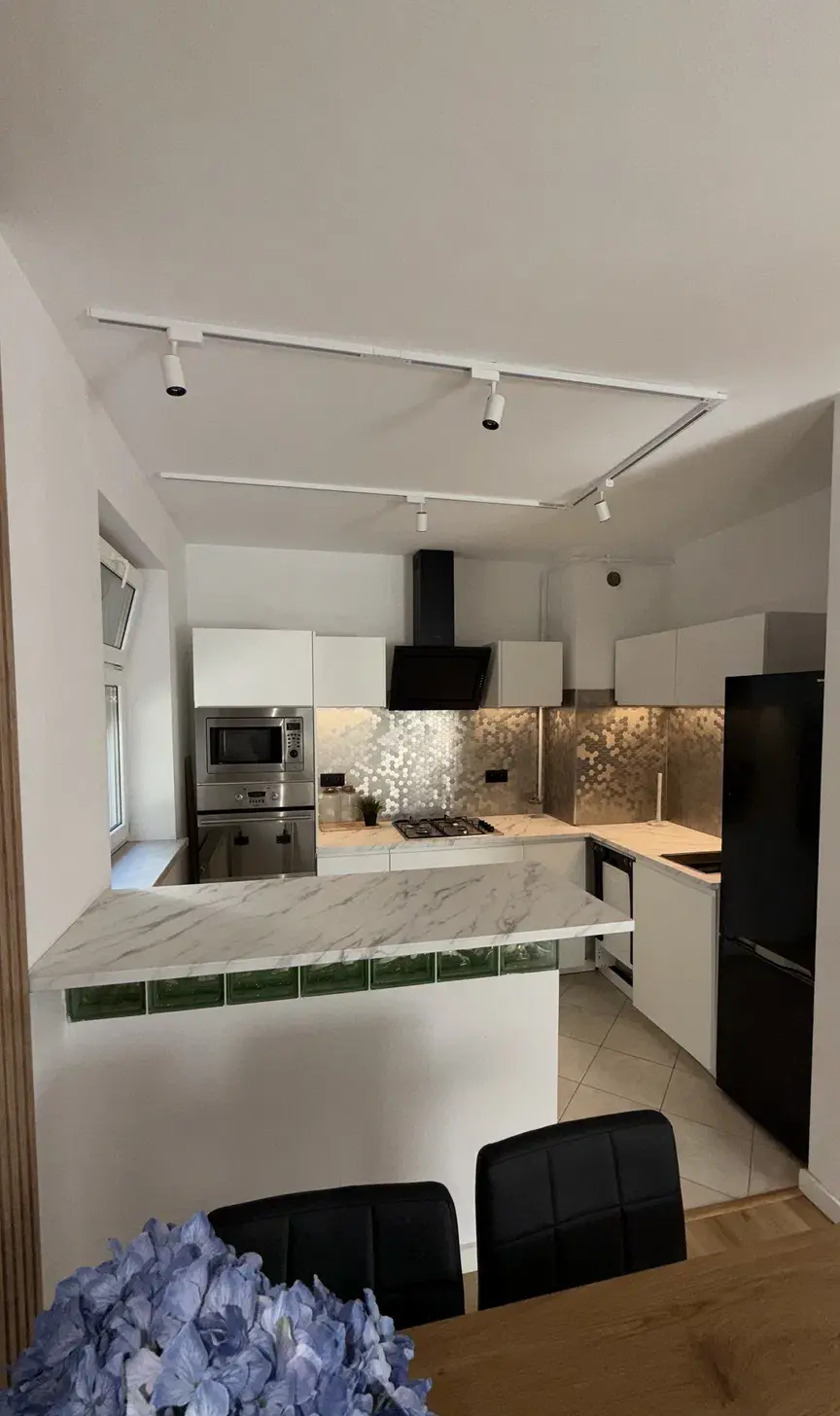 54 m² po generalnym remoncie | duży balkon | 4 590 zł ALL-INCLUSIVE - zdjęcie 6