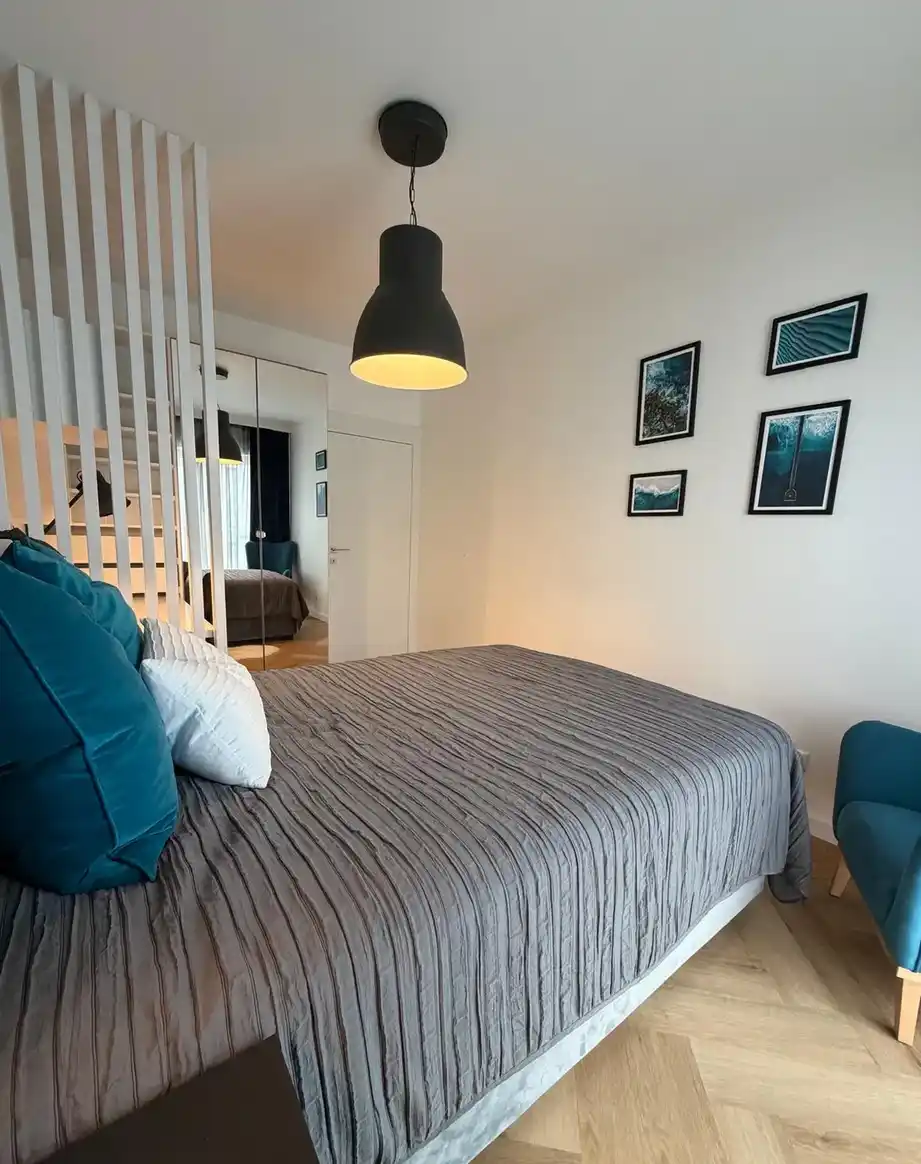 3-pok. 53m2 apartament z garażem i komórką, w pełni wyposażony z klimą - zdjęcie 10