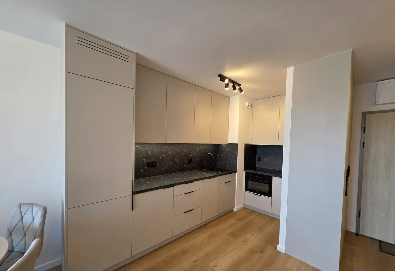 Langiewicza 37, 2 pokoje, 47m2, wysoki standard, klimatyzacja, balkon, garaż - zdjęcie 5