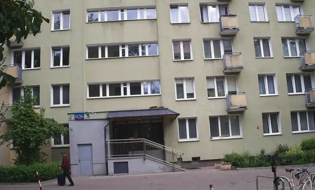 Pokój 7mkw przy ul. Międzynarodowej - zdjęcie 6