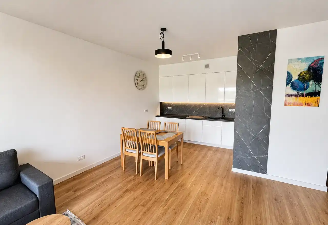 2-pokojowe mieszkanie z balkonem 50,07 m² klimatyzacja do zamieszkania