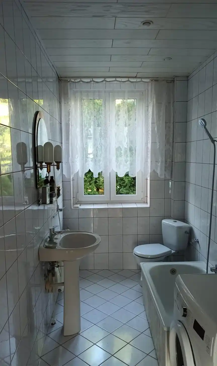 Opole centrum – 95 m², 4 pokoje, parking, garaż, bez pośrednika. - zdjęcie 8