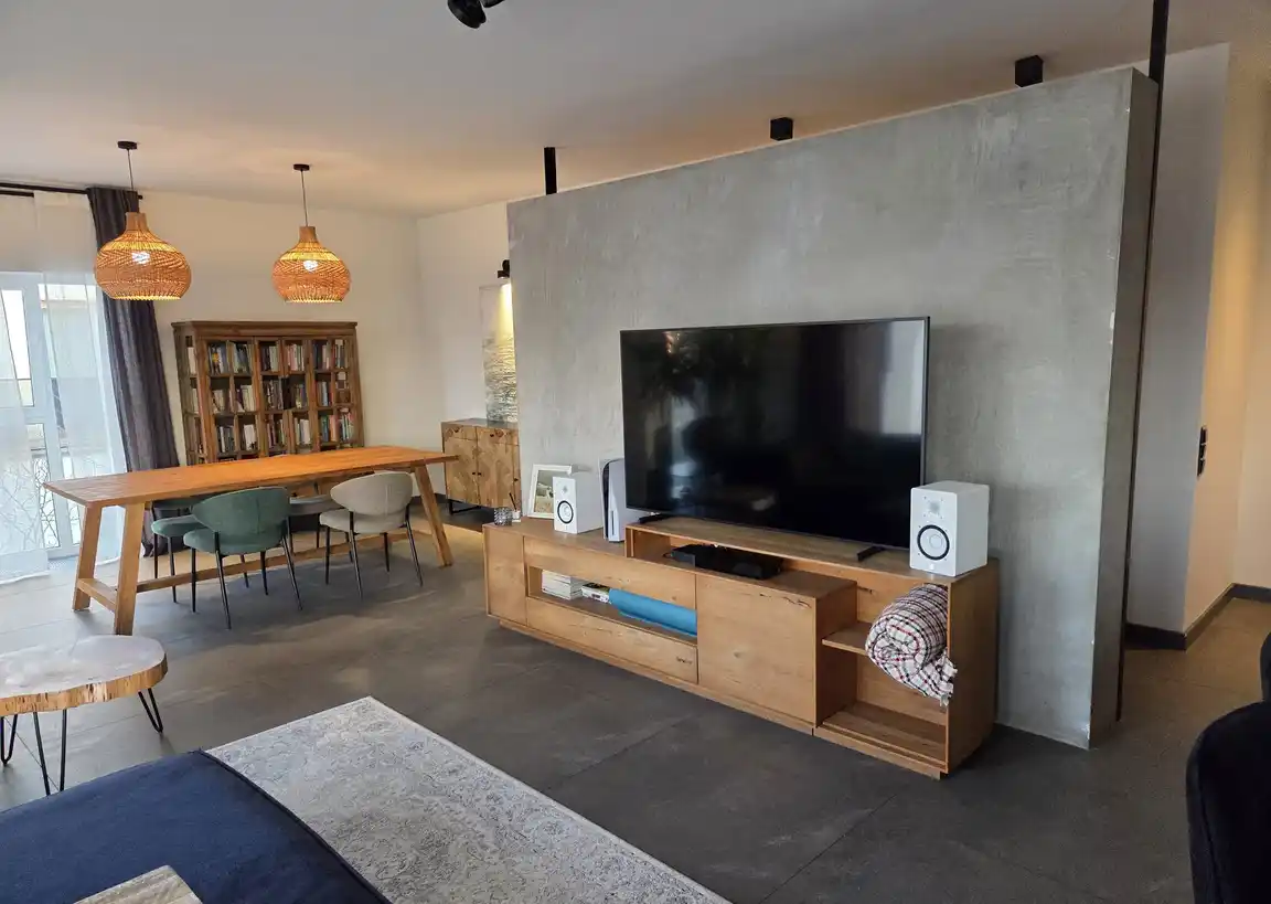 Modernistyczne-Spa wnętrze w sercu Poznania na wynajem krótkoterminowy - zdjęcie 8