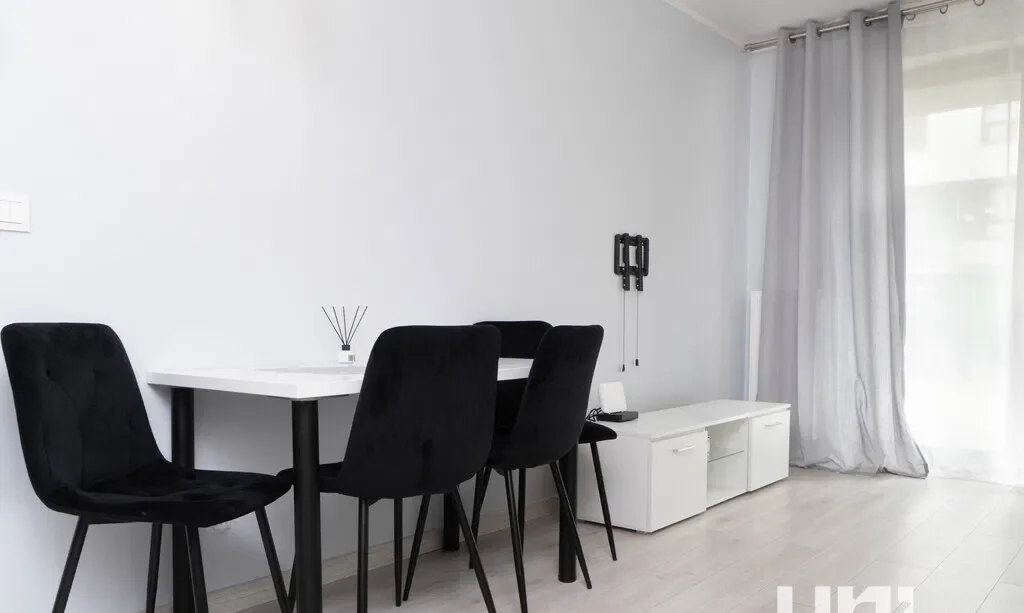 2 pokojowe | 51 m2 | oś. boh. września | Ogród - zdjęcie 9