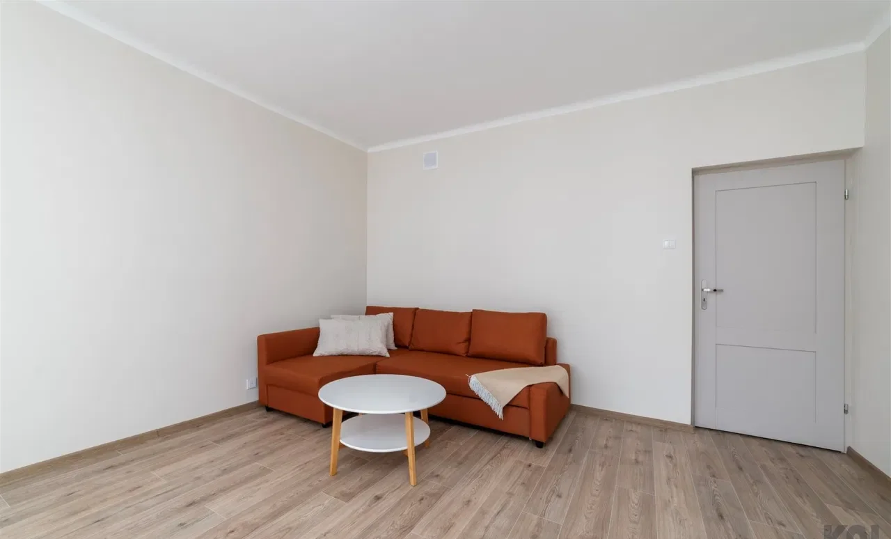2 pokoje z osobną kuchnią w centrum - zdjęcie 5
