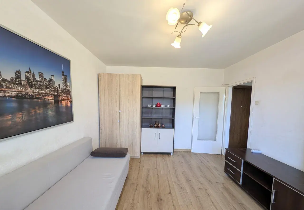 Kawalerka z osoba kuchnia i balkonem parter Kalcytowa - zdjęcie 2