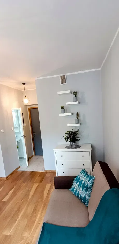 Przytulne studio kawalerka w centrum Leszna - zdjęcie 3