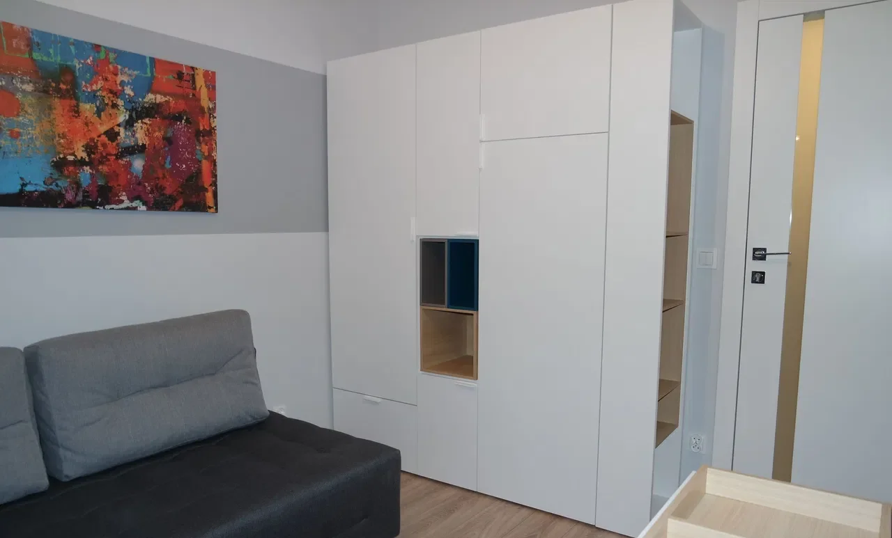 Mieszkanie na wynajem z balkonem, garażem i komórką lokatorska. - zdjęcie 5